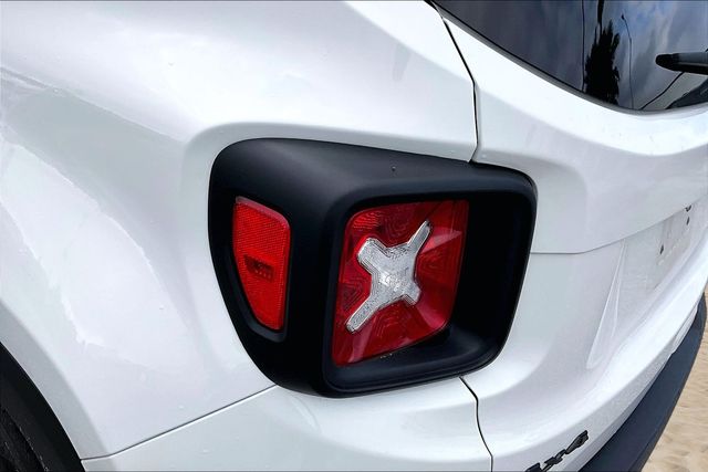 Thumbnail: 2023 Jeep Renegade - 20