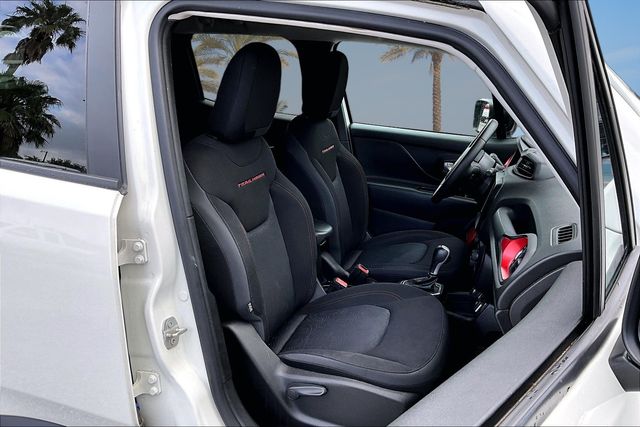 Thumbnail: 2023 Jeep Renegade - 11