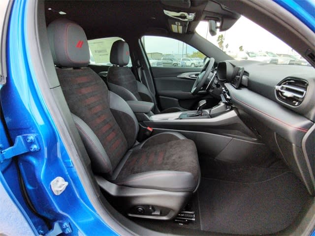 2024 Dodge Hornet R/T 26