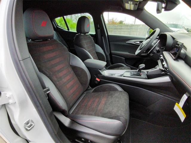 2024 Dodge Hornet R/T 10