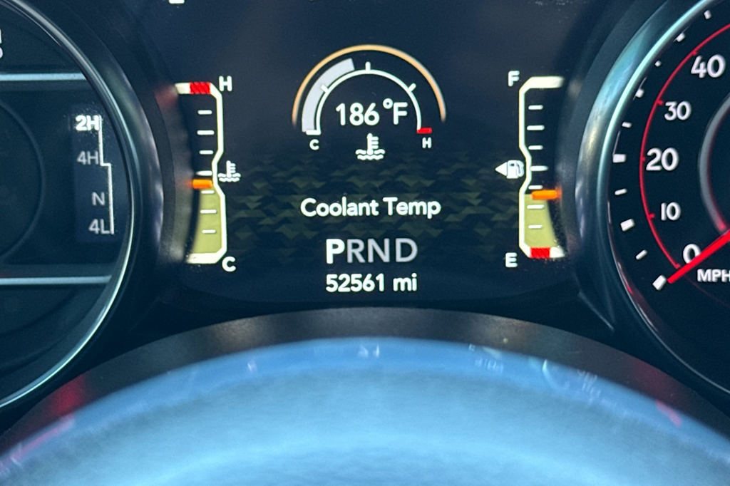 Thumbnail: 2021 Jeep Wrangler - 32