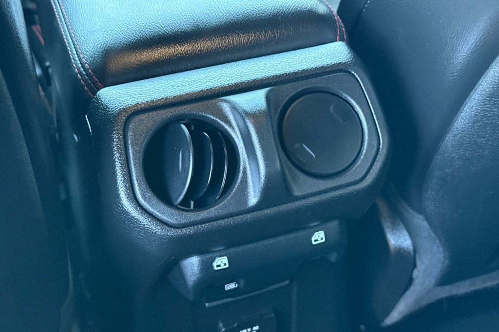 Thumbnail: 2021 Jeep Wrangler - 22