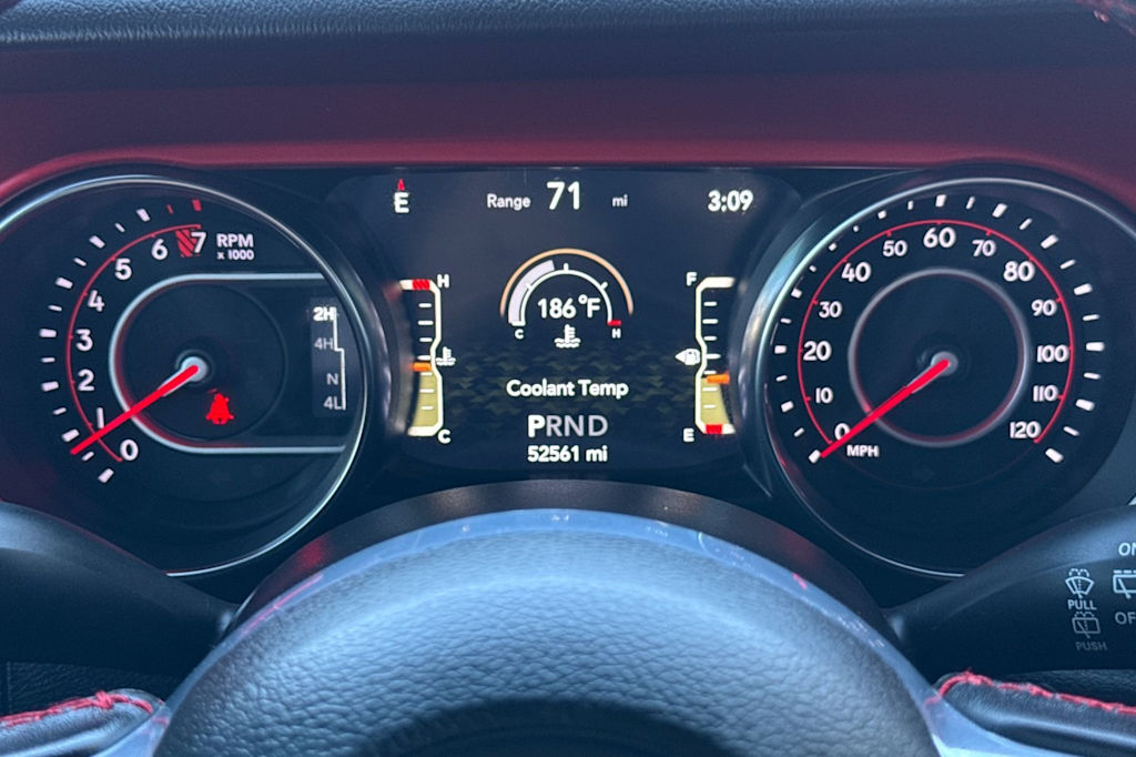 Thumbnail: 2021 Jeep Wrangler - 14