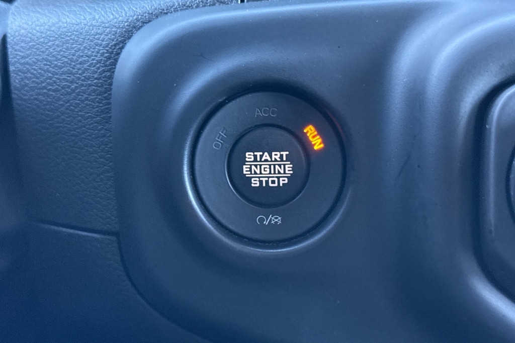 Thumbnail: 2023 Jeep Wrangler - 27