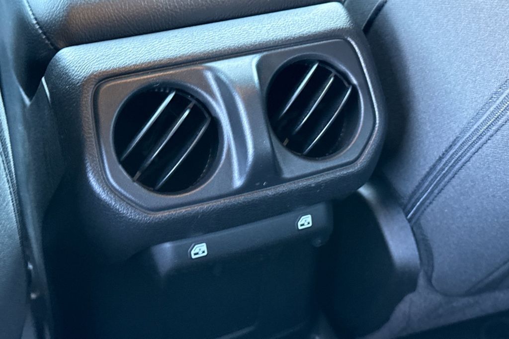 Thumbnail: 2023 Jeep Wrangler - 23