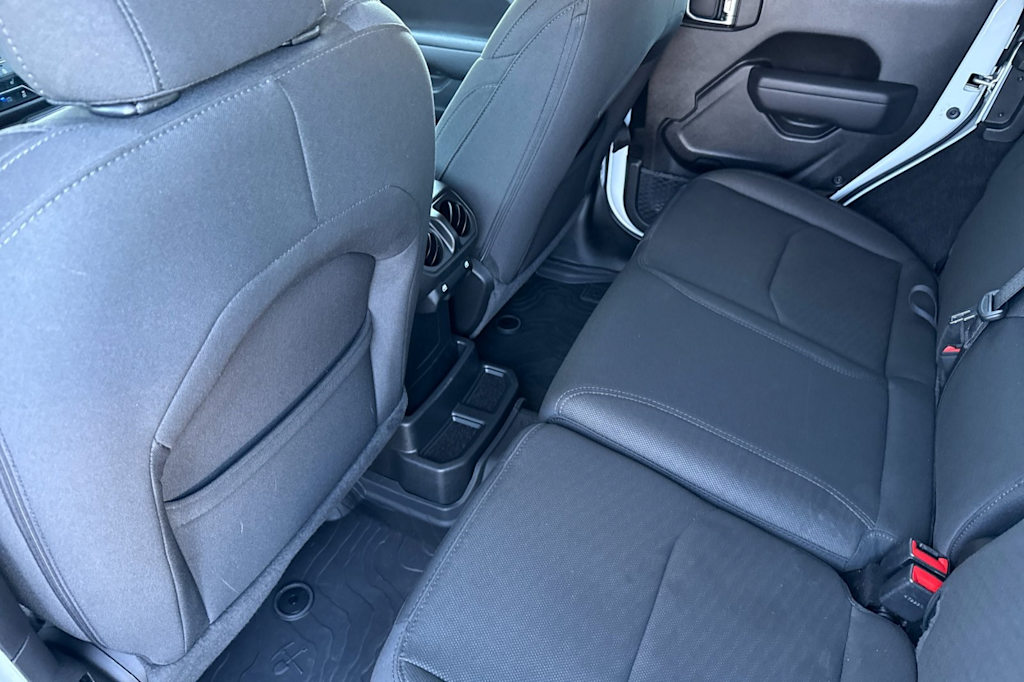 Thumbnail: 2023 Jeep Wrangler - 10