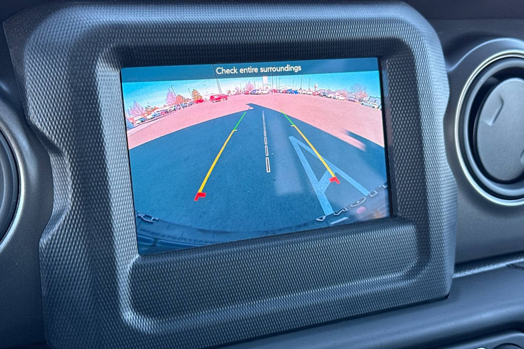 Thumbnail: 2023 Jeep Wrangler - 25