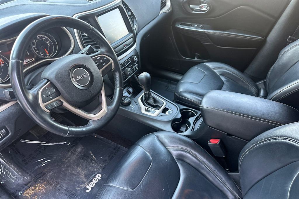 Thumbnail: 2016 Jeep Cherokee - 7