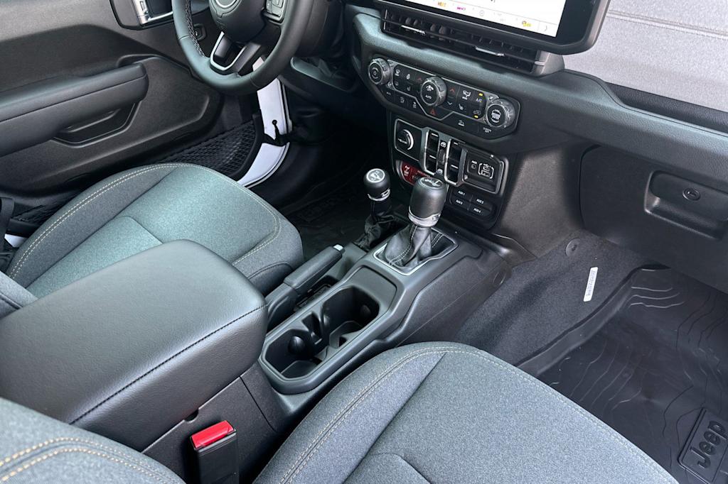 Thumbnail: 2026 Jeep Wrangler - 10