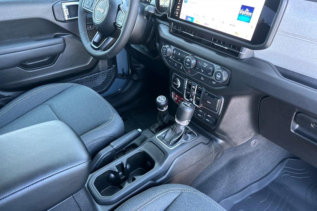 Thumbnail: 2026 Jeep Wrangler - 12