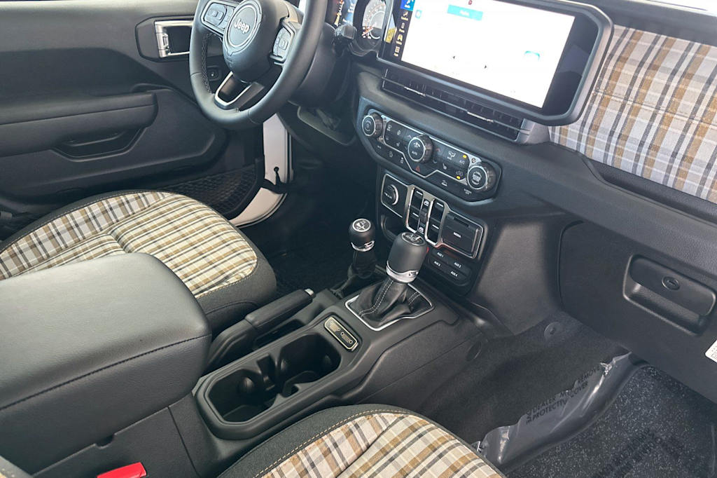 Thumbnail: 2026 Jeep Wrangler - 8