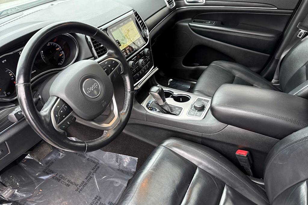 Thumbnail: 2022 Jeep Grand Cherokee - 8