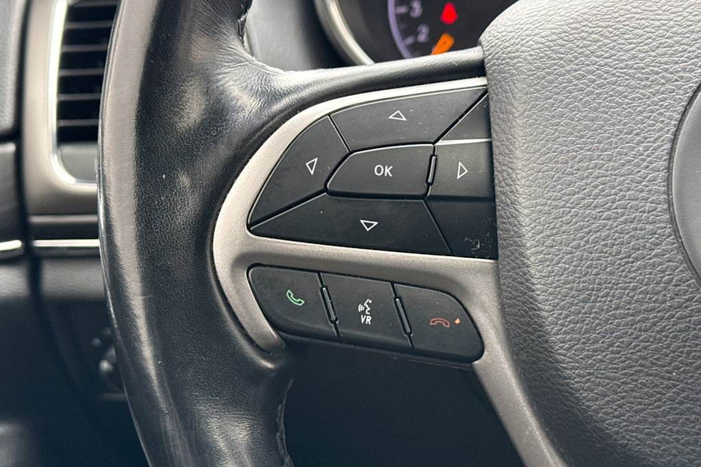 Thumbnail: 2022 Jeep Grand Cherokee - 30