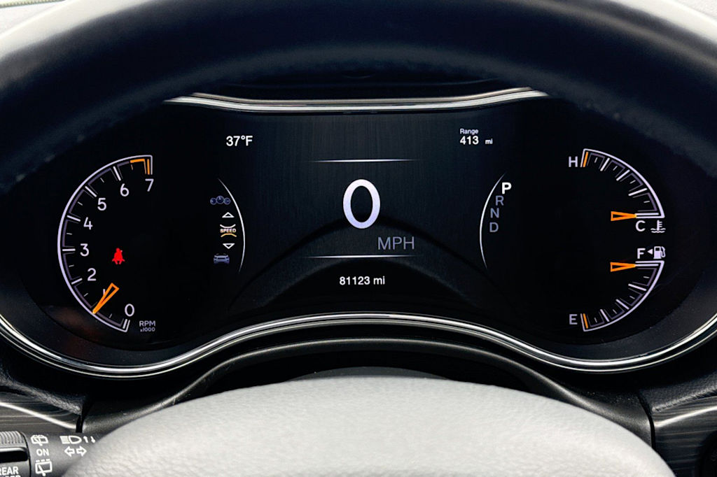 Thumbnail: 2022 Jeep Grand Cherokee - 14