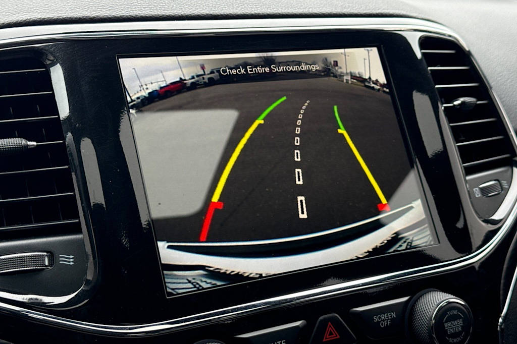 Thumbnail: 2022 Jeep Grand Cherokee - 26