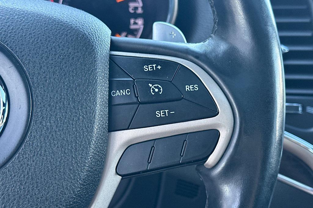 Thumbnail: 2014 Jeep Grand Cherokee - 32