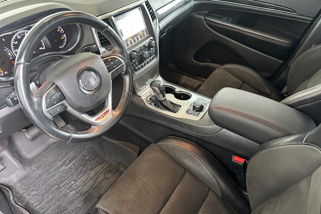 Thumbnail: 2018 Jeep Grand Cherokee - 9