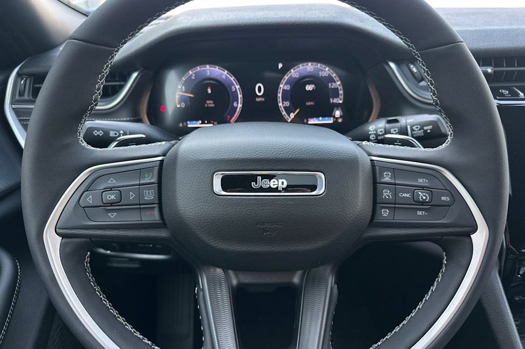 Thumbnail: 2026 Jeep Grand Cherokee - 28