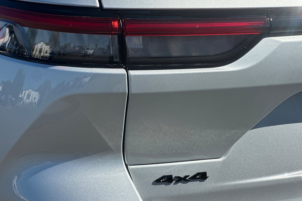 Thumbnail: 2026 Jeep Grand Cherokee - 33