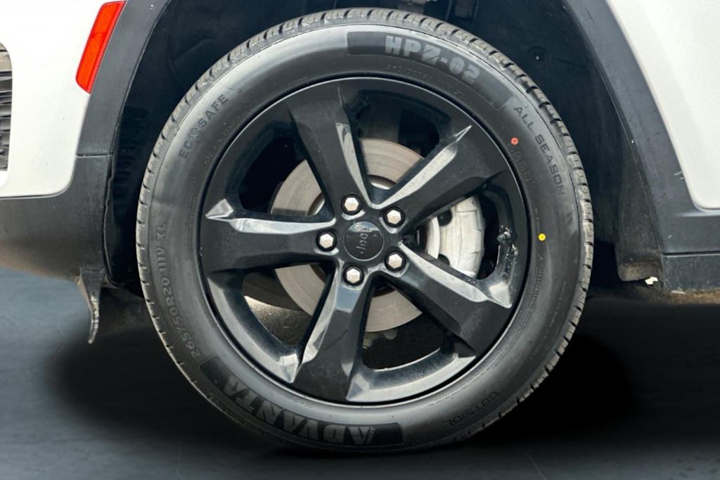 Thumbnail: 2023 Jeep Grand Cherokee - 7