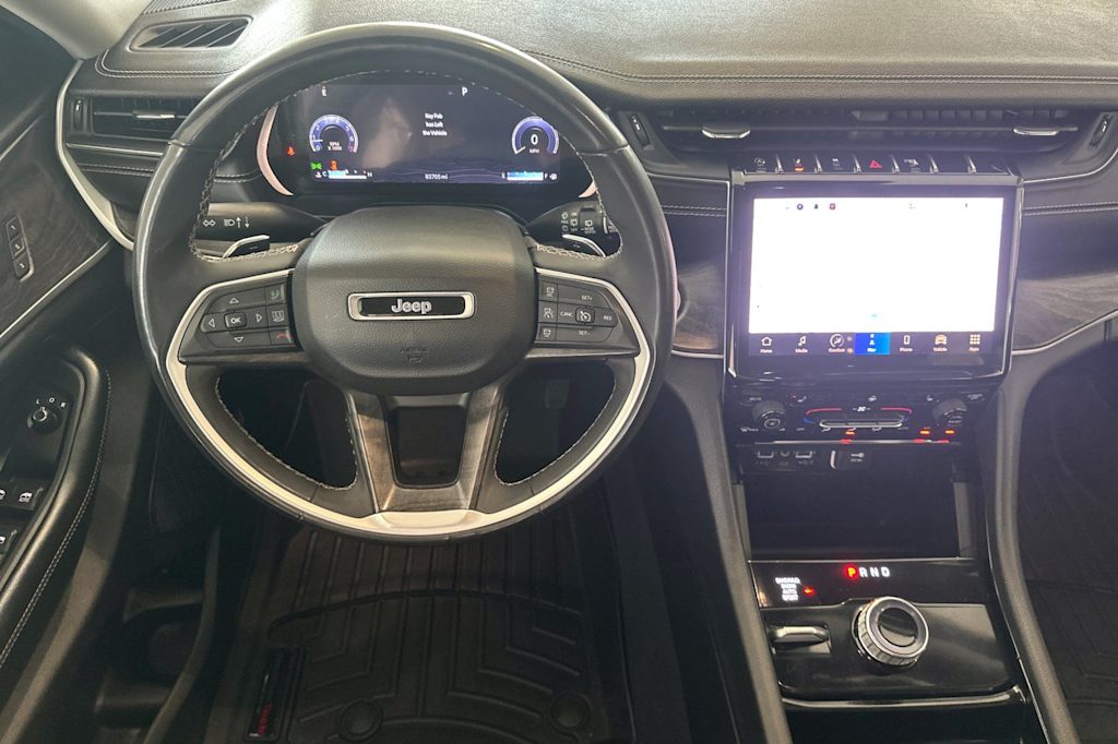 Thumbnail: 2023 Jeep Grand Cherokee - 11