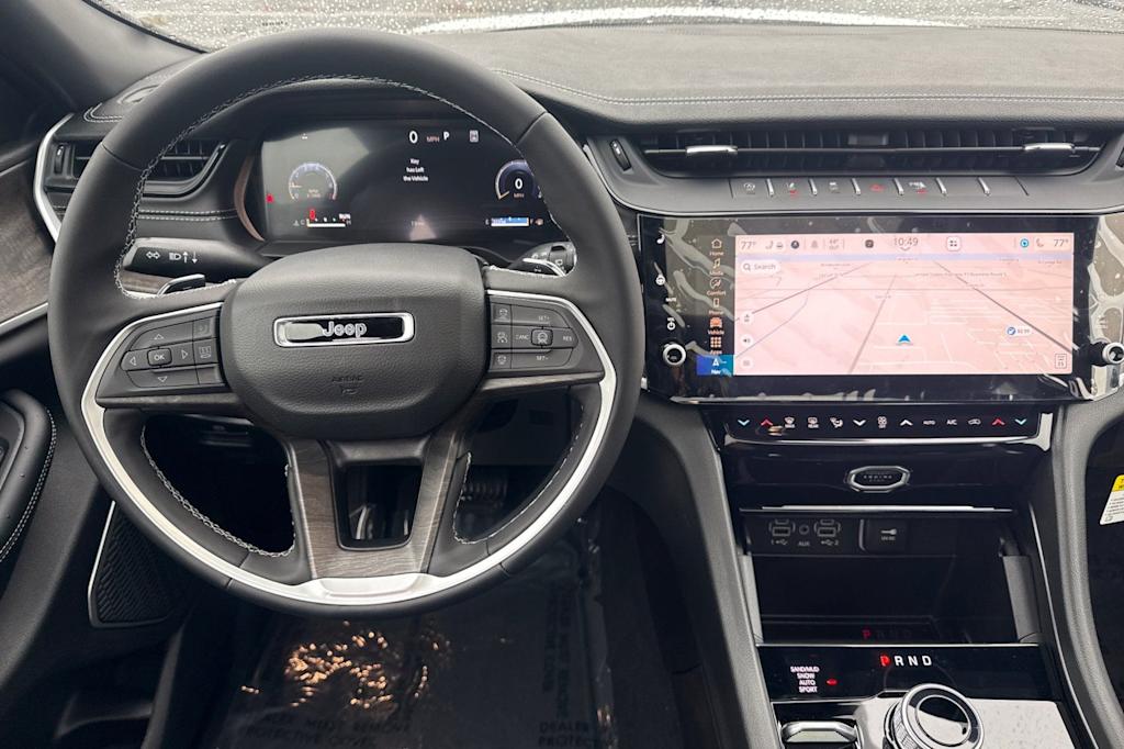 Thumbnail: 2026 Jeep Grand Cherokee - 9