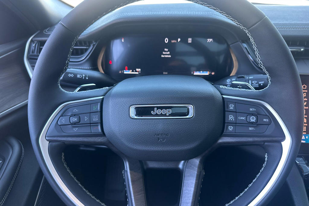 Thumbnail: 2026 Jeep Grand Cherokee - 30