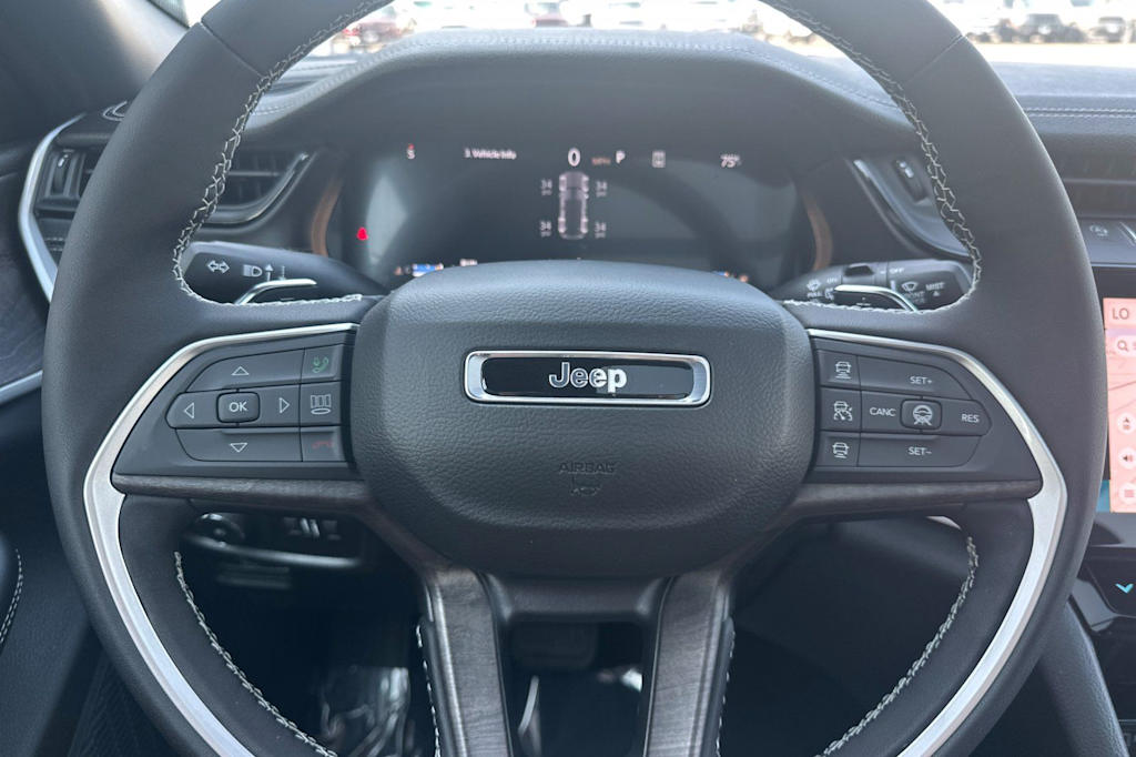 Thumbnail: 2026 Jeep Grand Cherokee - 29