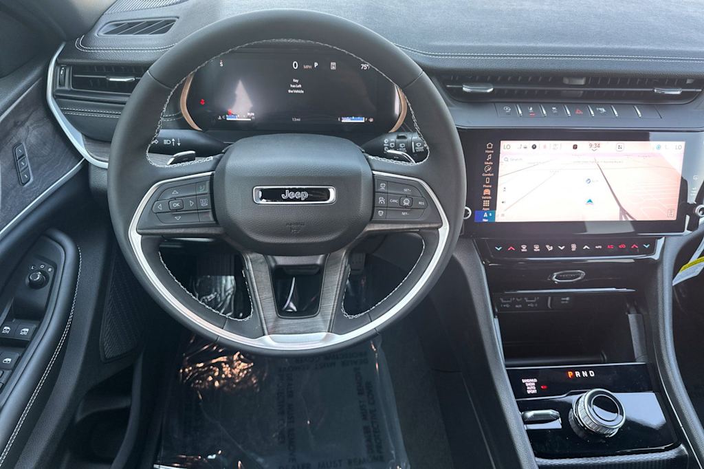 Thumbnail: 2026 Jeep Grand Cherokee - 10