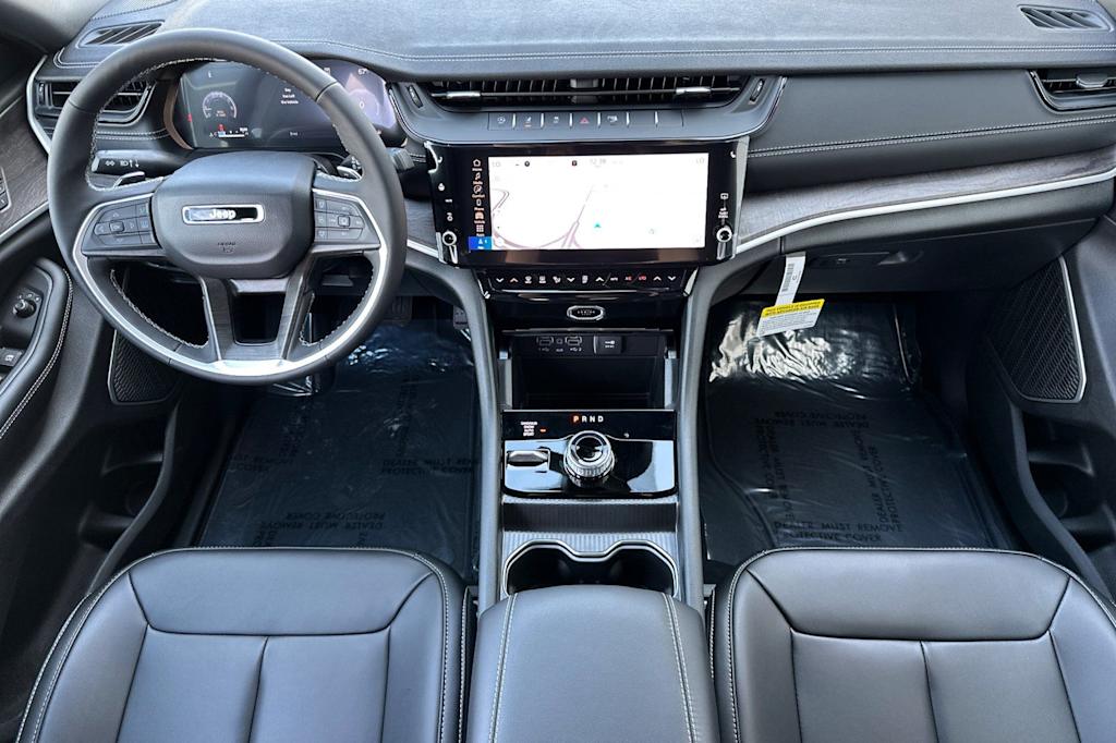 Thumbnail: 2026 Jeep Grand Cherokee - 2