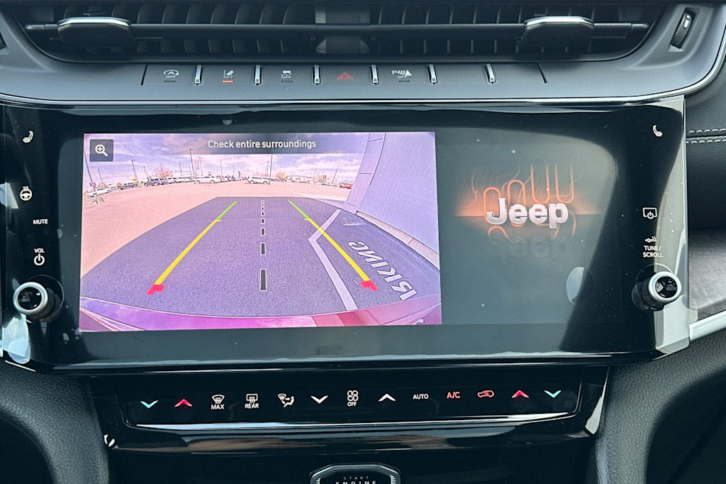 Thumbnail: 2026 Jeep Grand Cherokee - 26