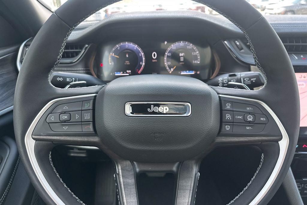 Thumbnail: 2026 Jeep Grand Cherokee - 29