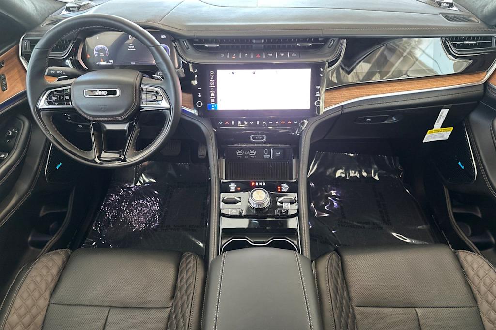 Thumbnail: 2026 Jeep Grand Cherokee - 2