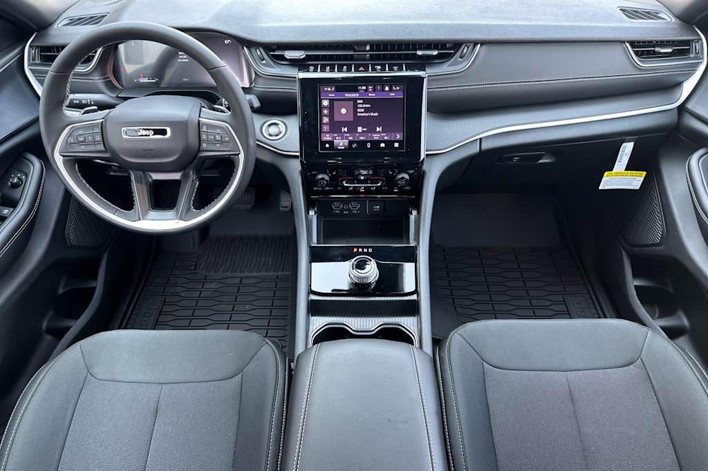 Thumbnail: 2026 Jeep Grand Cherokee L - 2