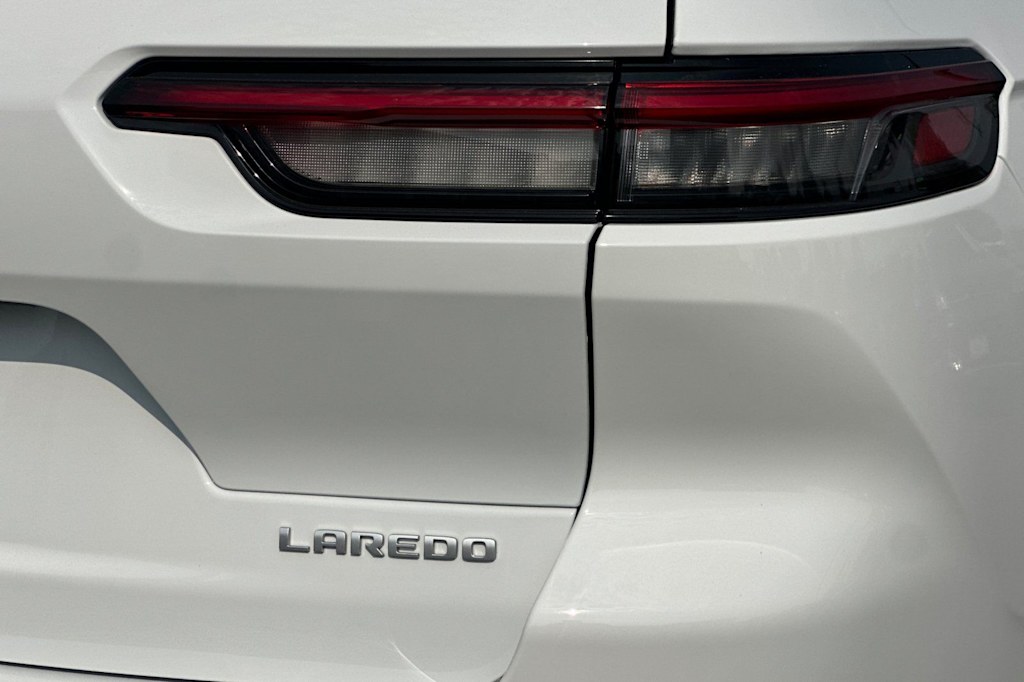 Thumbnail: 2026 Jeep Grand Cherokee L - 33