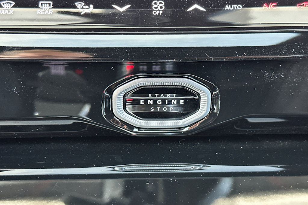 Thumbnail: 2026 Jeep Grand Cherokee L - 6