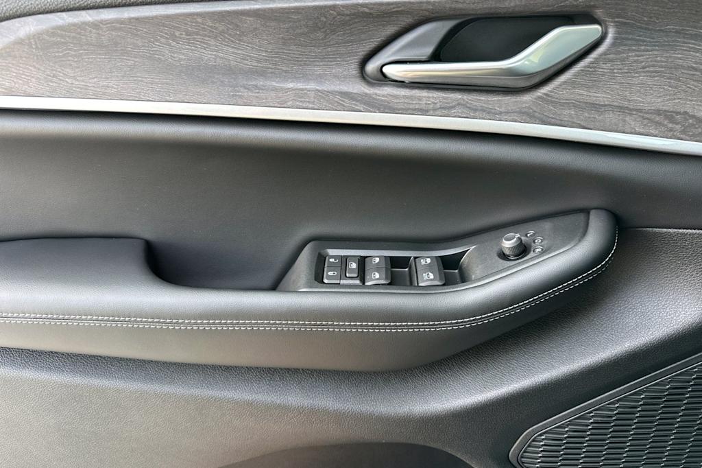 Thumbnail: 2026 Jeep Grand Cherokee L - 20