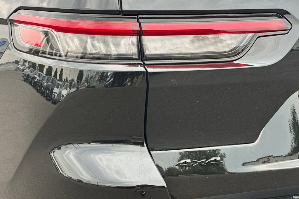 Thumbnail: 2026 Jeep Grand Cherokee L - 34