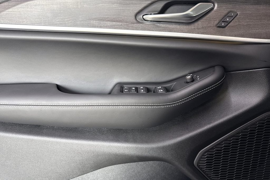 Thumbnail: 2025 Jeep Grand Cherokee L - 19