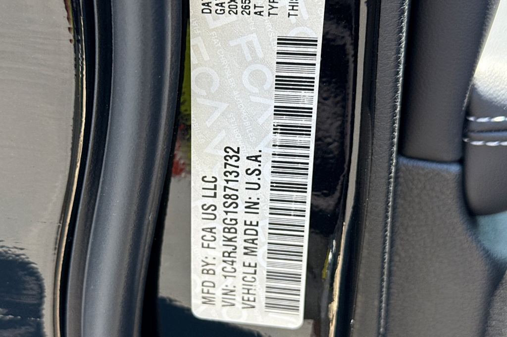 Thumbnail: 2025 Jeep Grand Cherokee L - 17