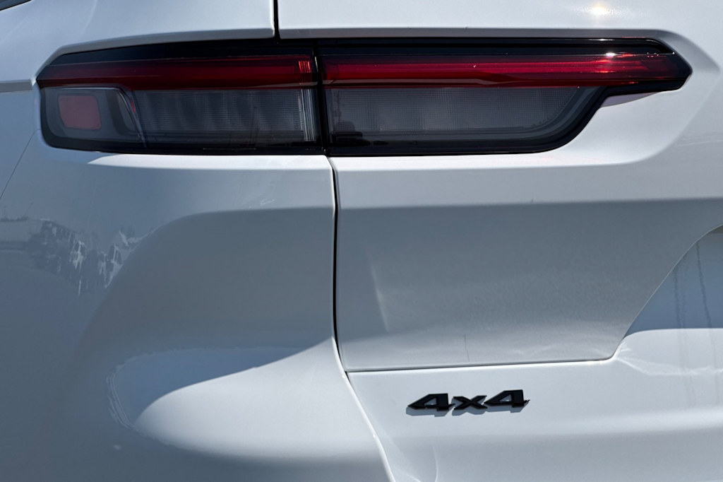 Thumbnail: 2025 Jeep Grand Cherokee L - 34