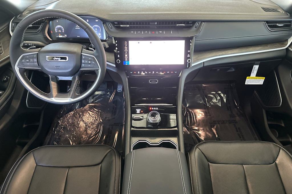 Thumbnail: 2026 Jeep Grand Cherokee L - 2