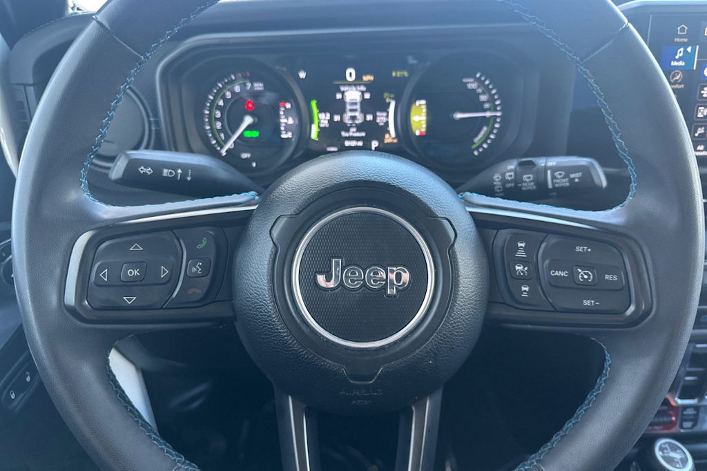 Thumbnail: 2024 Jeep Wrangler - 27