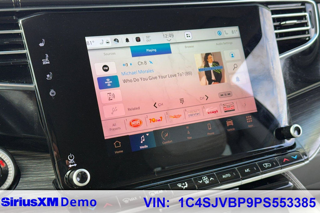 Thumbnail: 2023 Jeep Wagoneer - 35