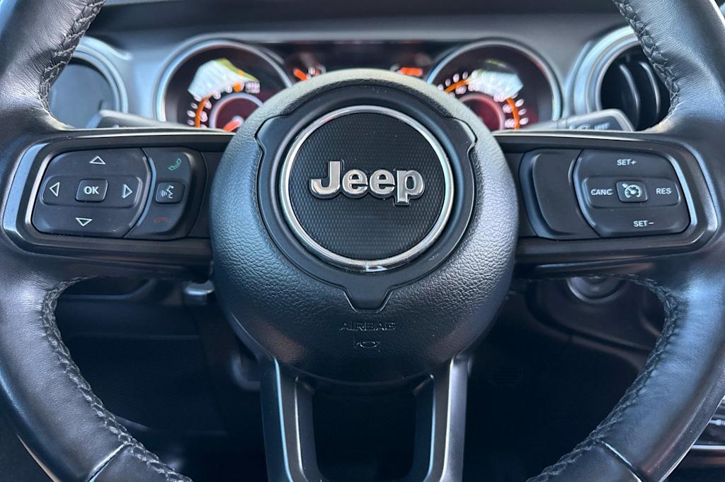 Thumbnail: 2022 Jeep Gladiator - 27