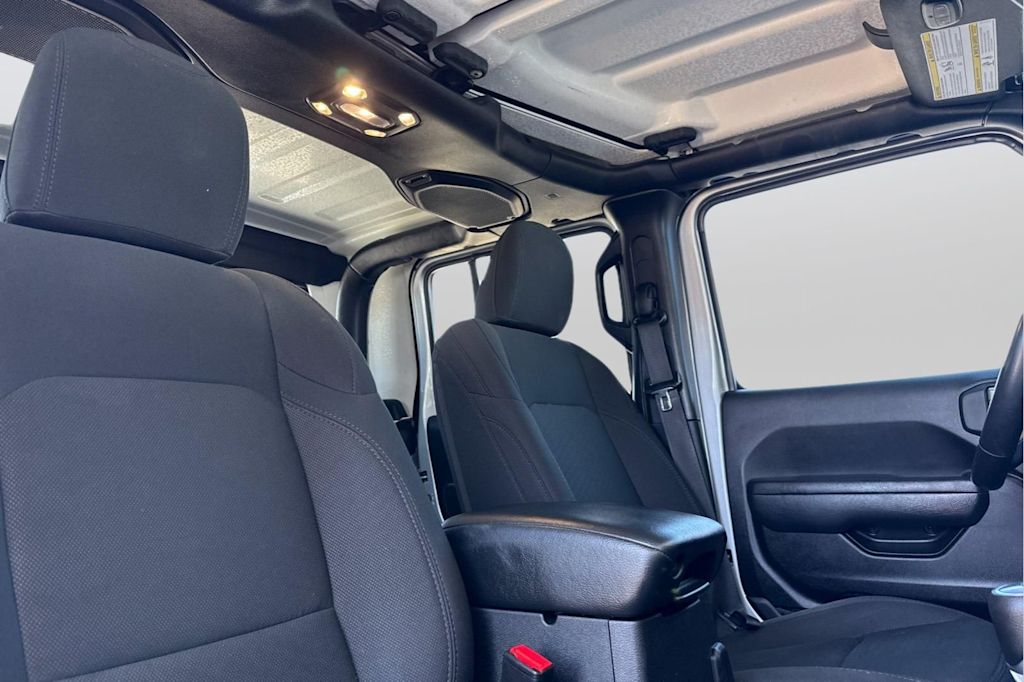 Thumbnail: 2022 Jeep Gladiator - 10