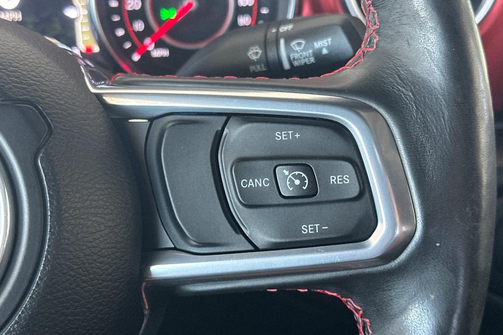 Thumbnail: 2021 Jeep Gladiator - 30