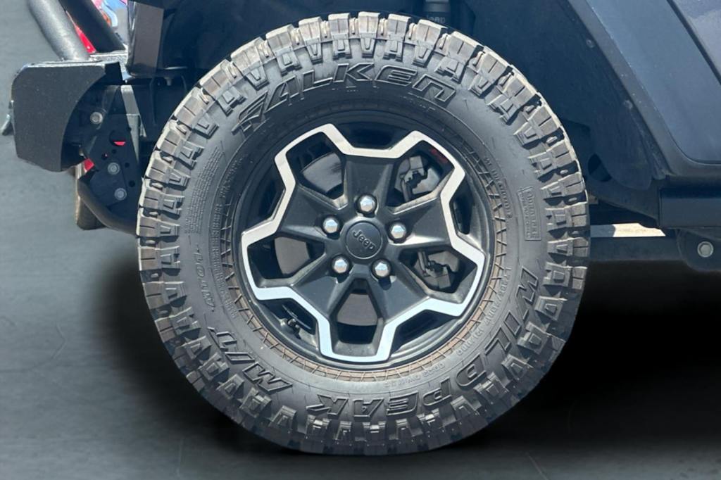 Thumbnail: 2021 Jeep Gladiator - 7