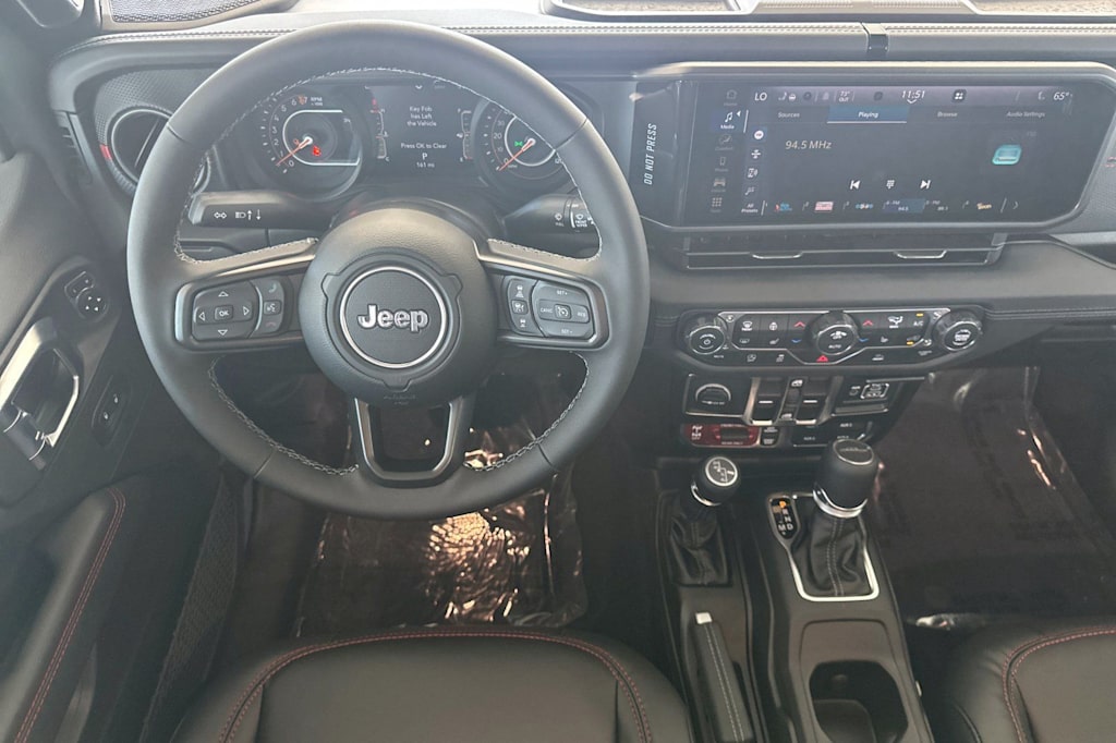 Thumbnail: 2026 Jeep Gladiator - 10