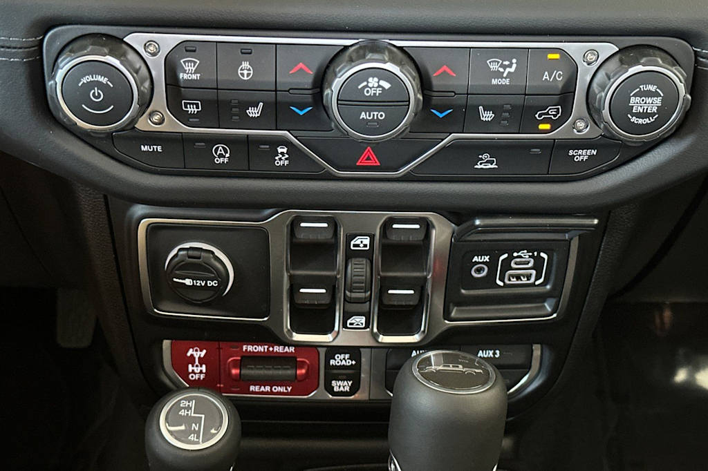 Thumbnail: 2026 Jeep Gladiator - 25